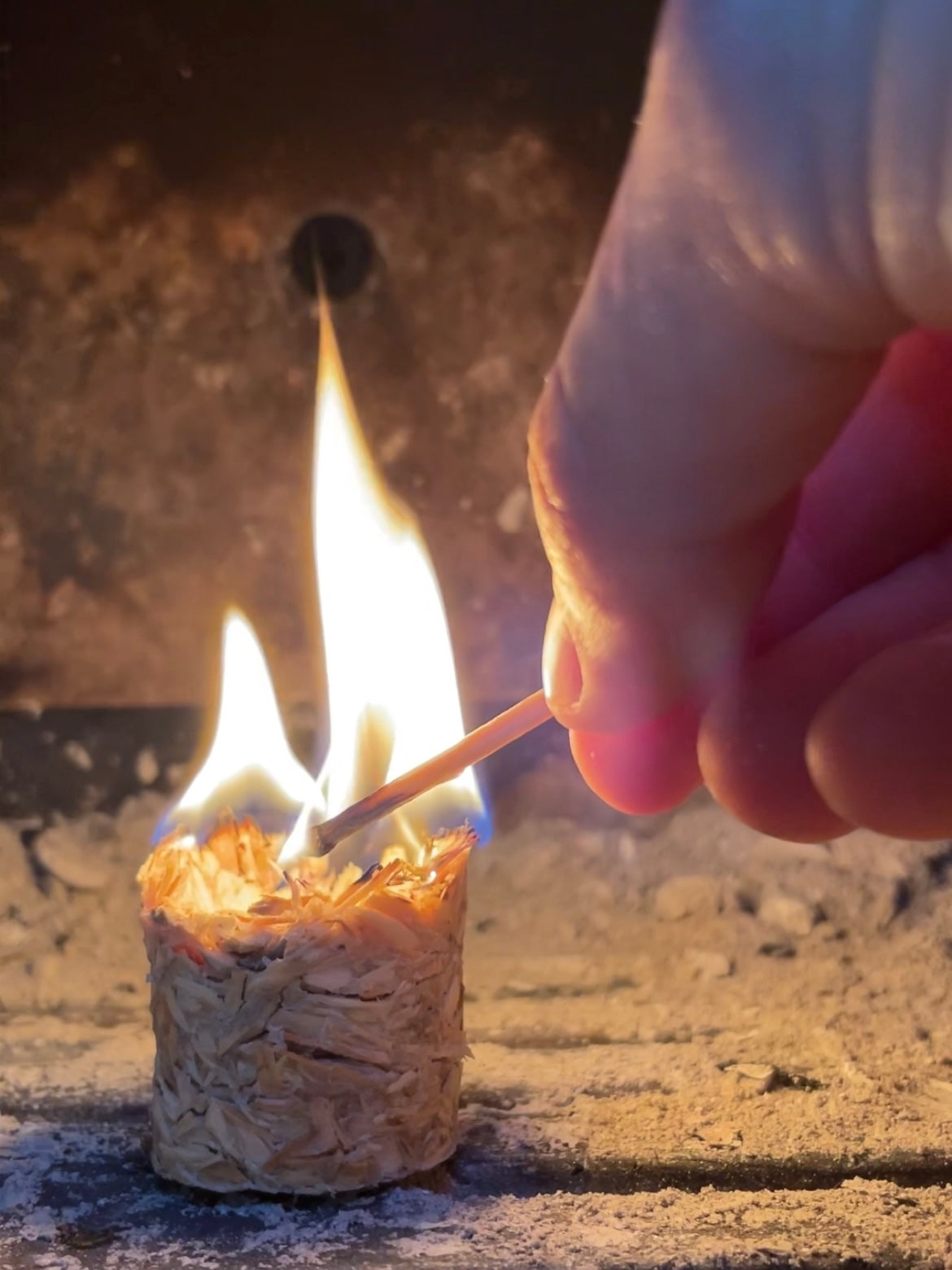 Collection - Natural Firelighters - Cylinders (200 per box)